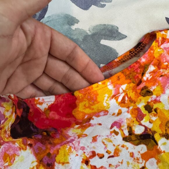 Thalía Sodi Women’s Abstract Print Cold Shoulder Top Size M – - Picture 7 of 7